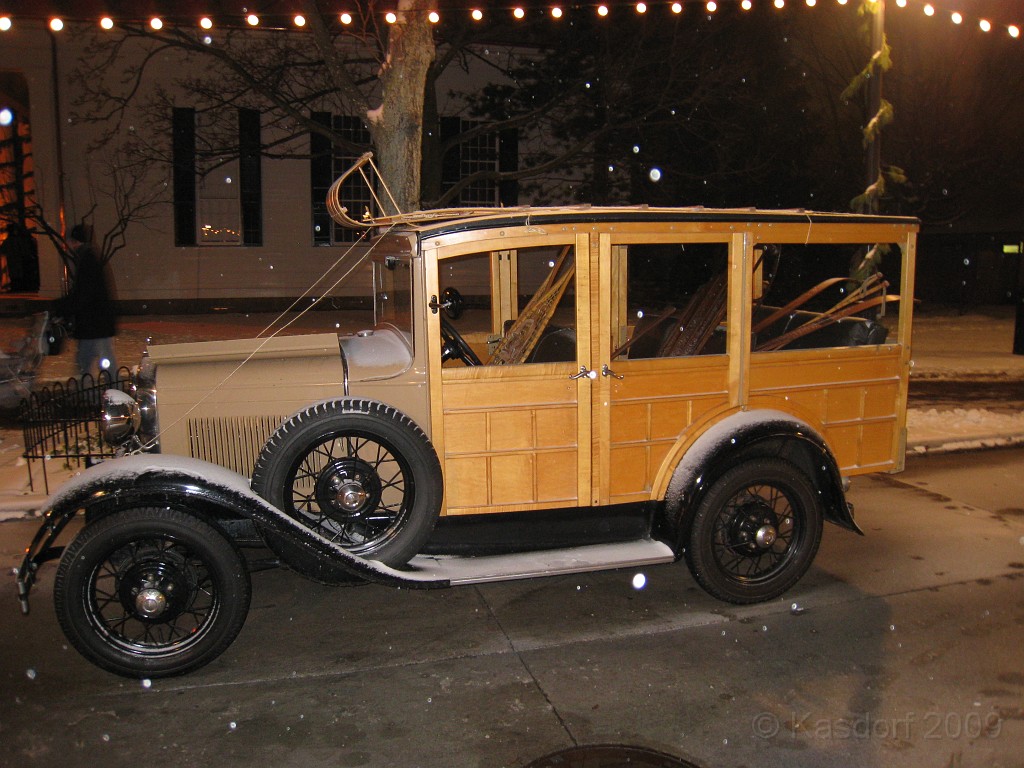 Henry Ford Christmas 2009 031.jpg - The Henry Ford Greenfield Village puts on an annual traditional Christmas special. Showing Christmas the way it was in the 1800's. The is was the 2009 event.